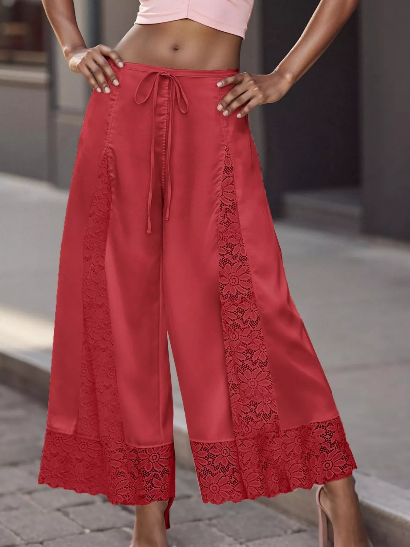 Lace Trim Wide-Leg Cropped Pants