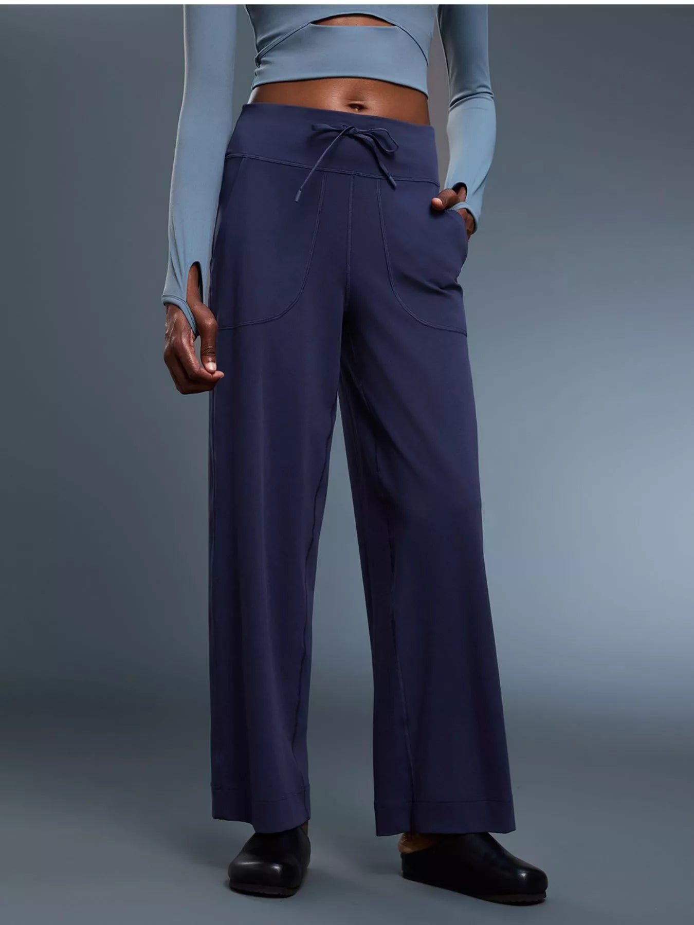 Relaxed Fit Drawstring Pants