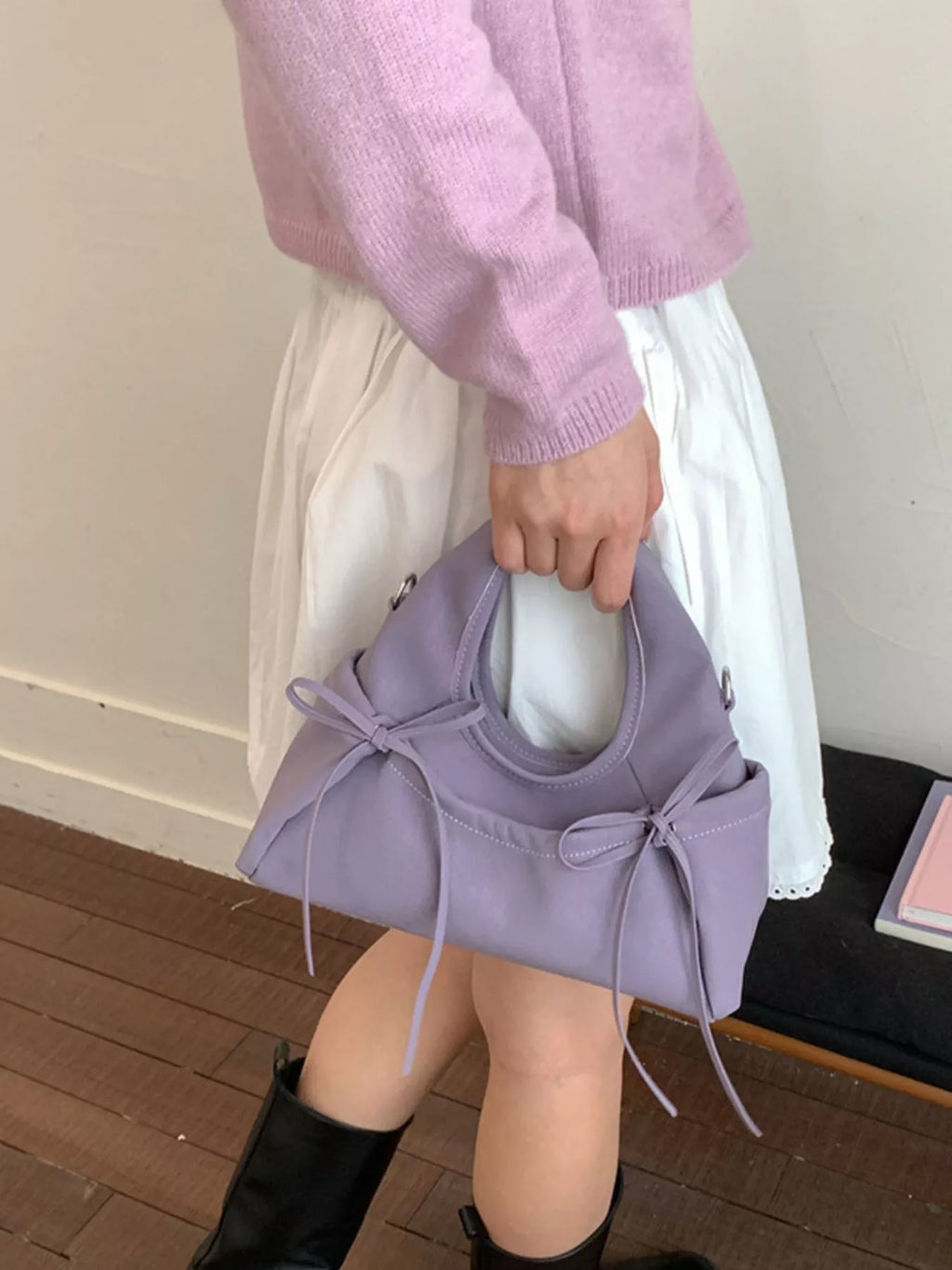 Bow Detail Crossbody Bag