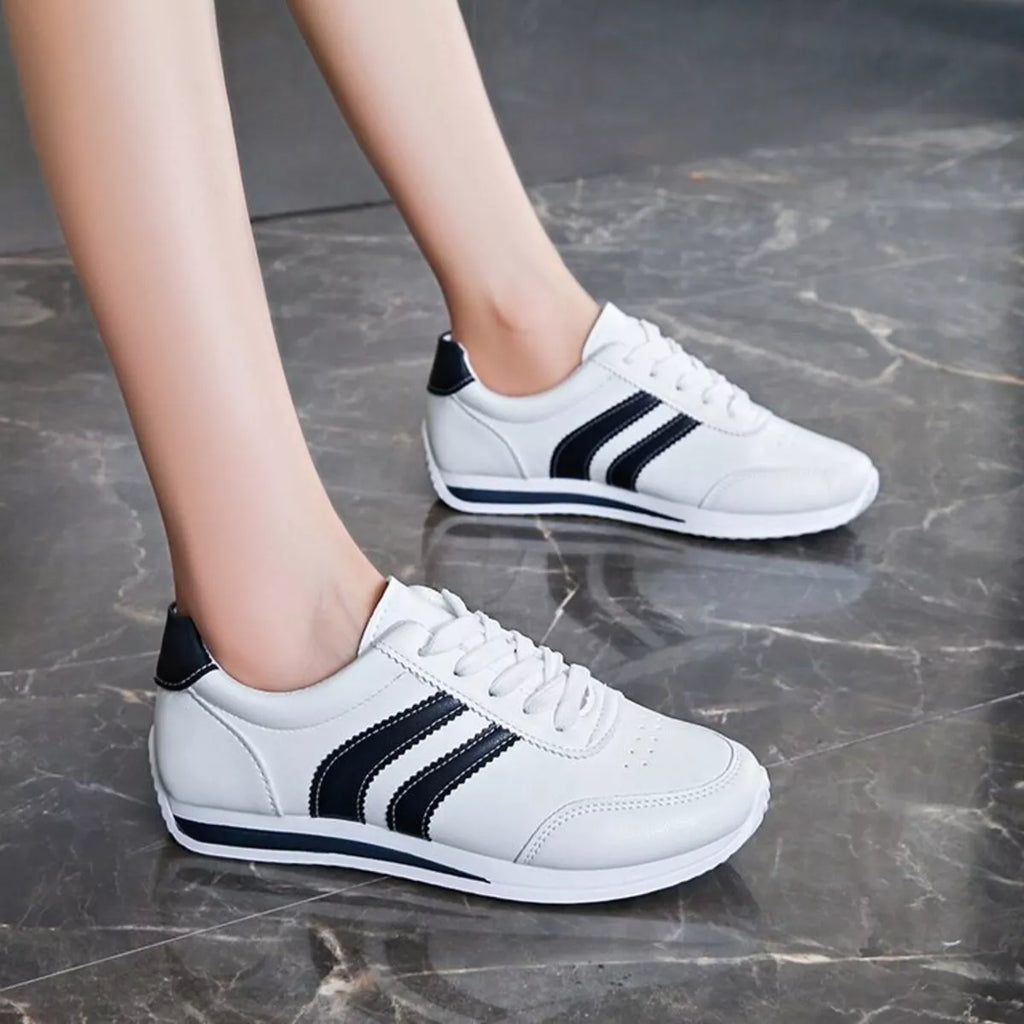 Round Toe Lace Up Sneakers