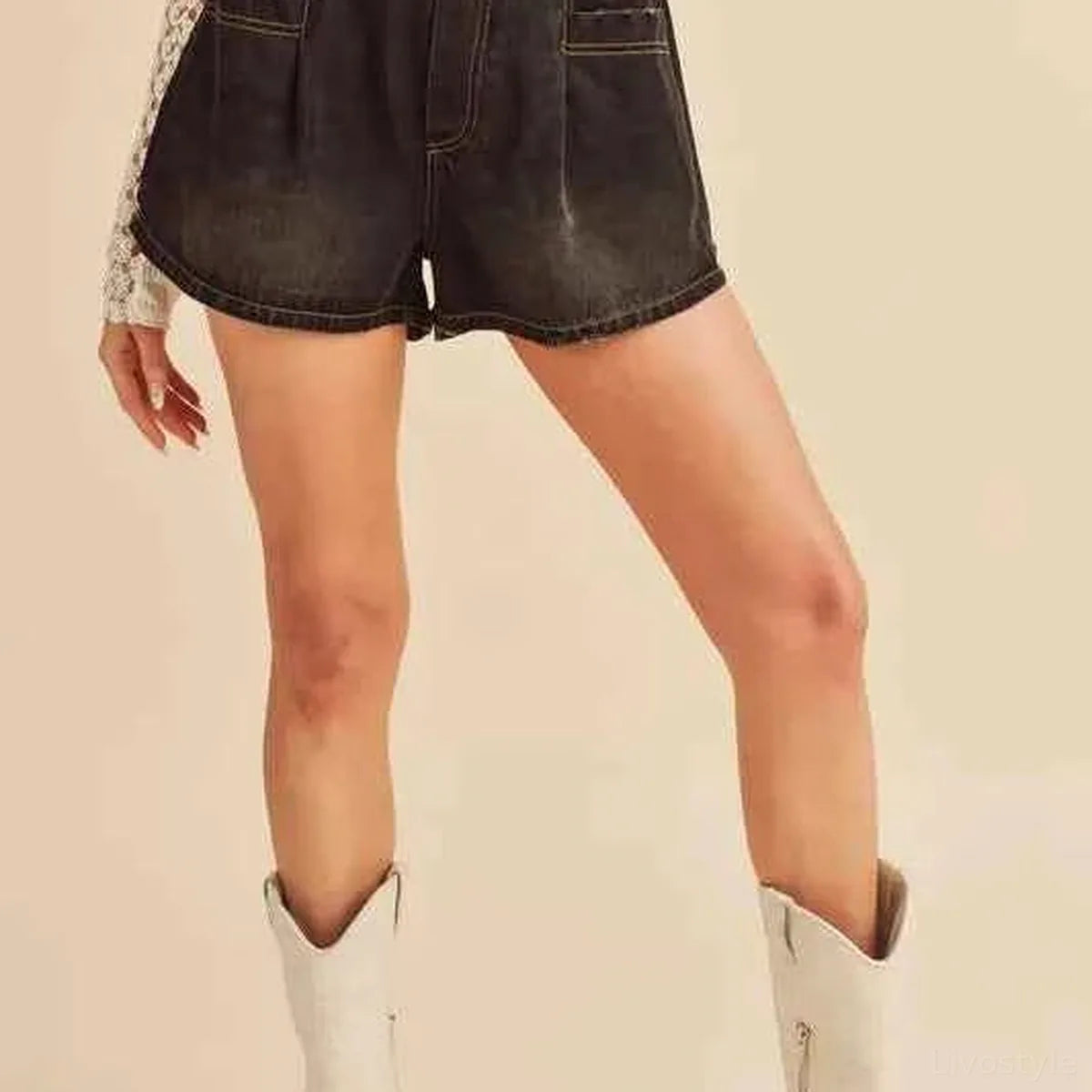 Frayed Hem Elastic Waist Denim Shorts