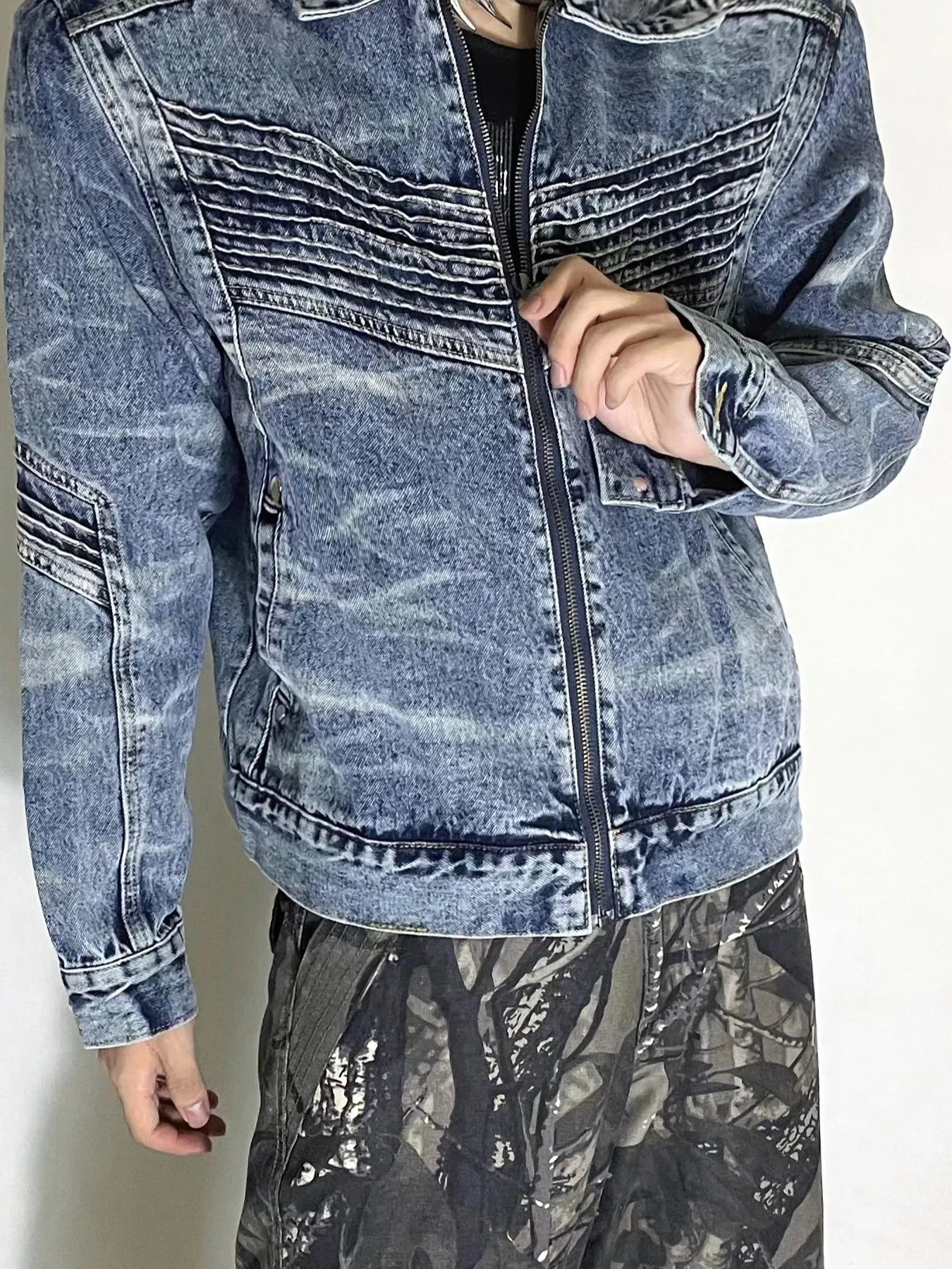 Men's Washed Zip Up Denim Jacket