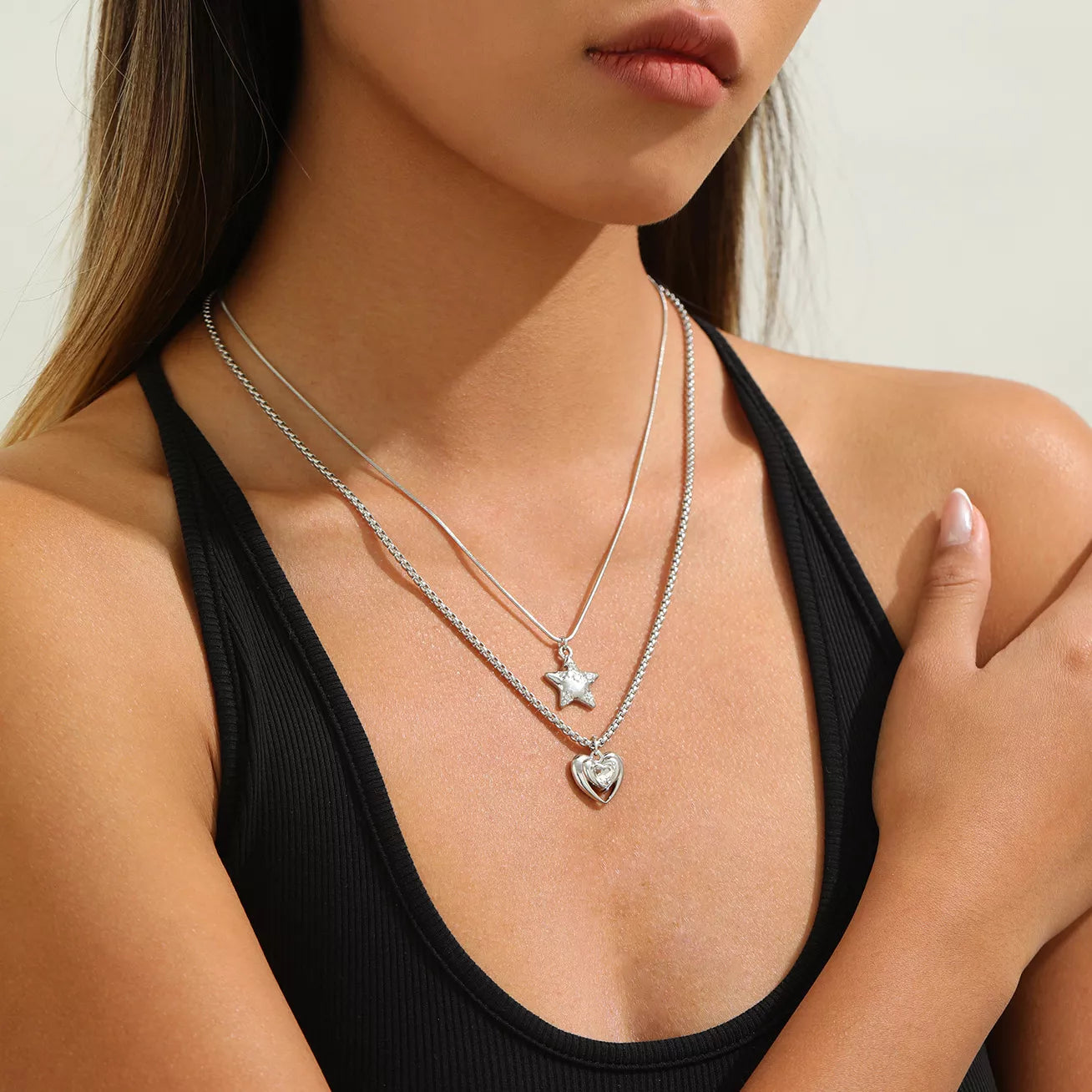 2-Piece Star and Heart Pendant Necklace