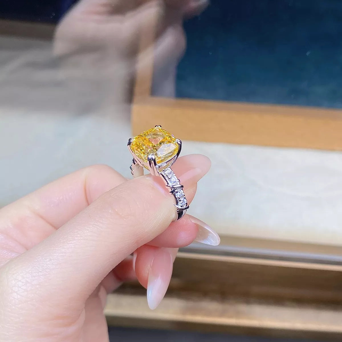 925 Sterling Silver Zircon Geometric Ring
