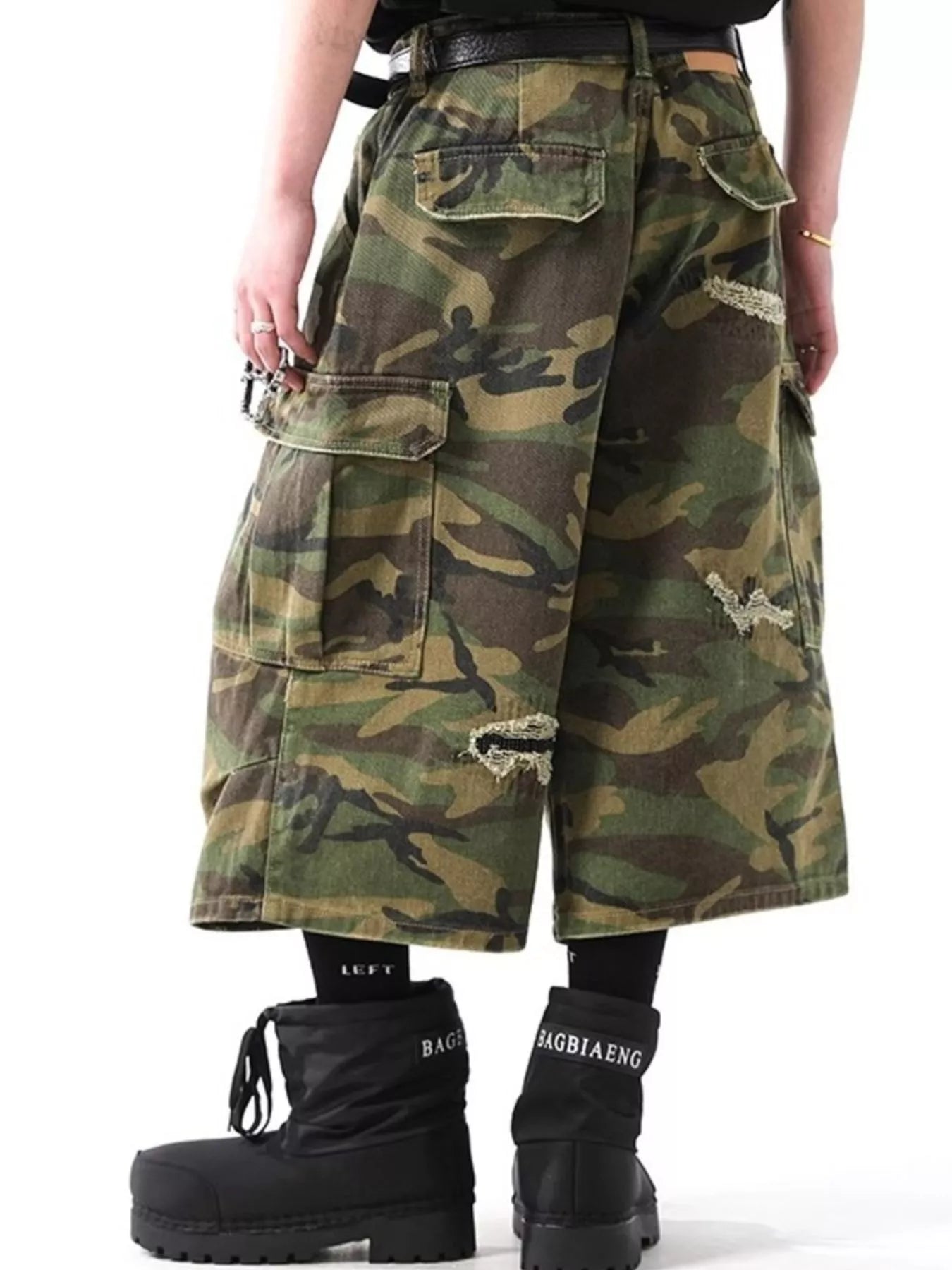 Men's Distressed Camouflage Cargo Capris