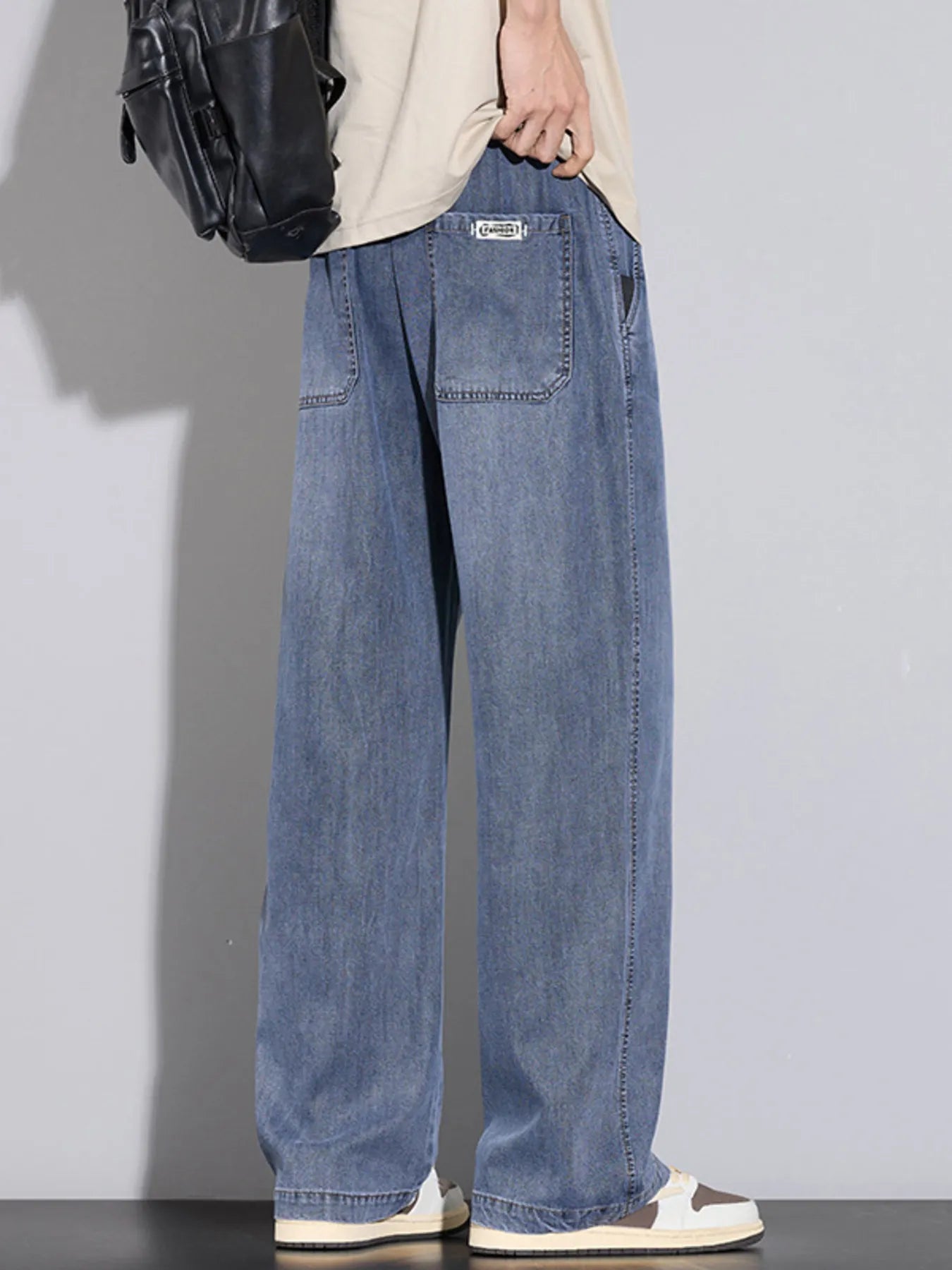 Men's Wide Leg Relaxed Fit Jeans