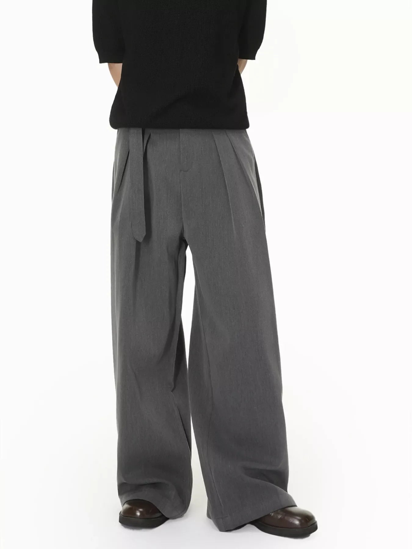 Men's Wide Leg Pleated Pants