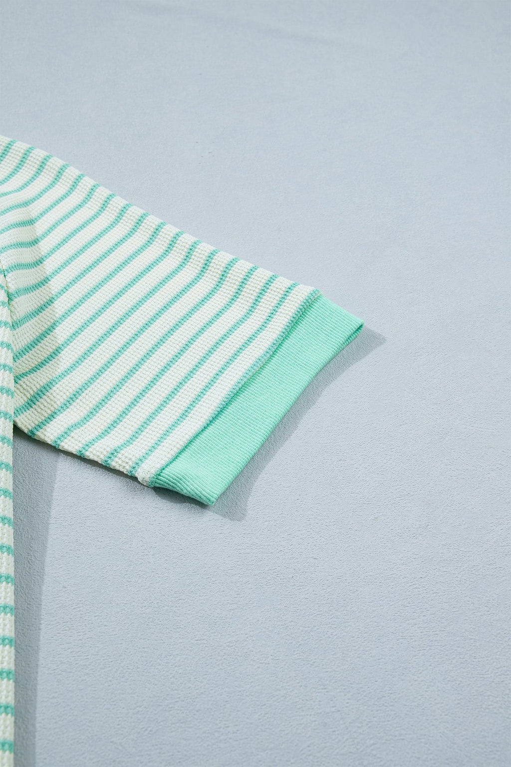 Green Stripe Colorblock Trim Round Neck Short Sleeve Tee