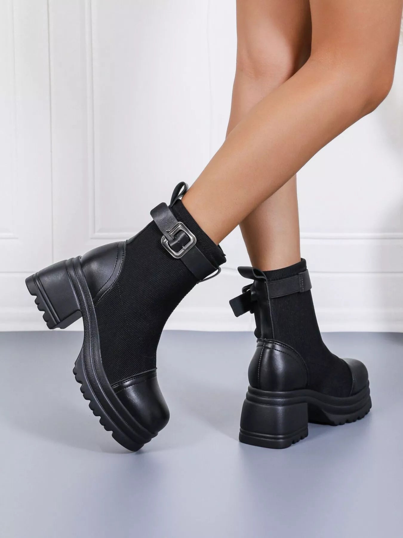 Round Toe Block Heels Boots