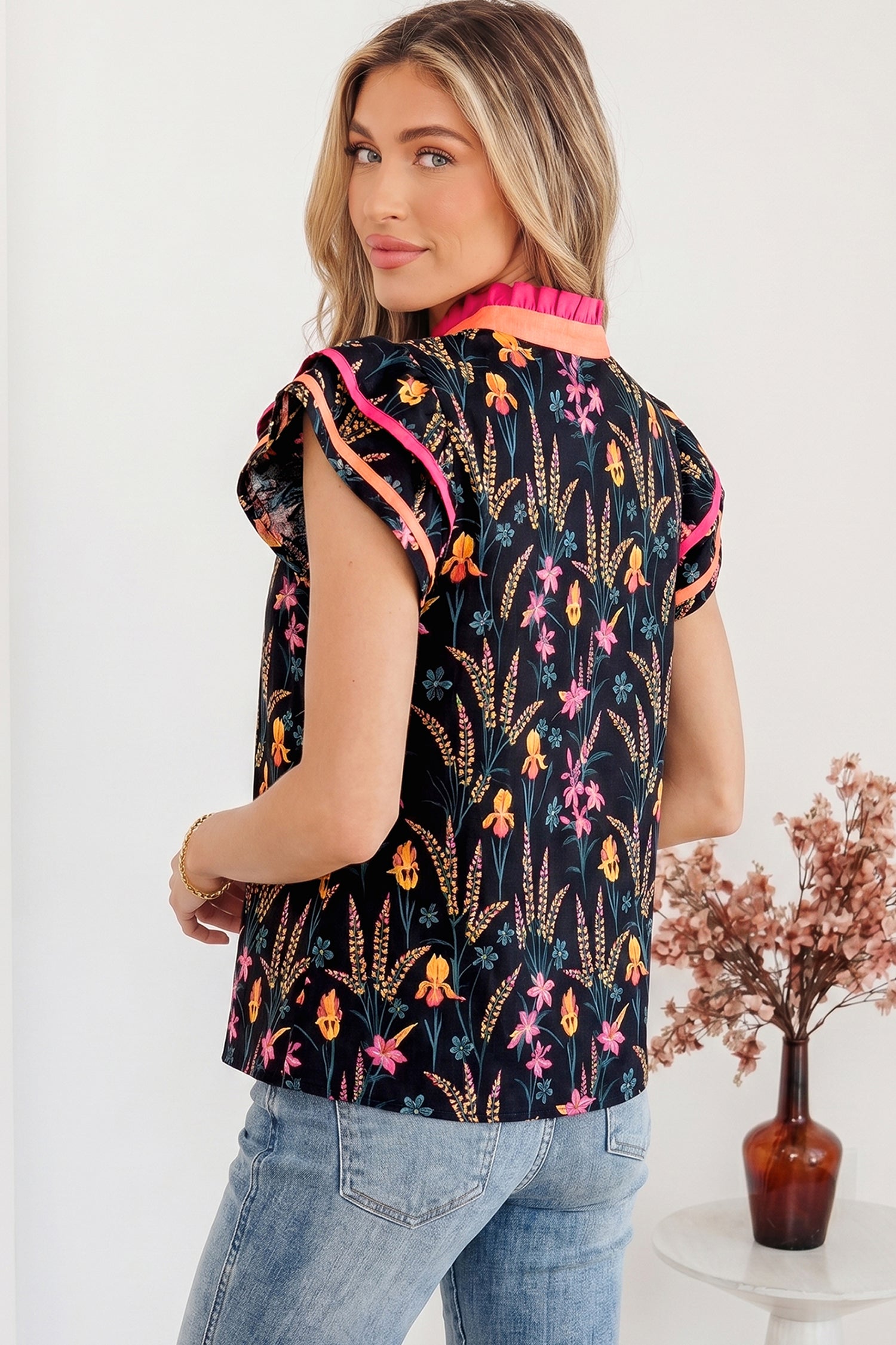 Black Floral Print Contrast Trim Tiered Ruffled Short Sleeve Blouse