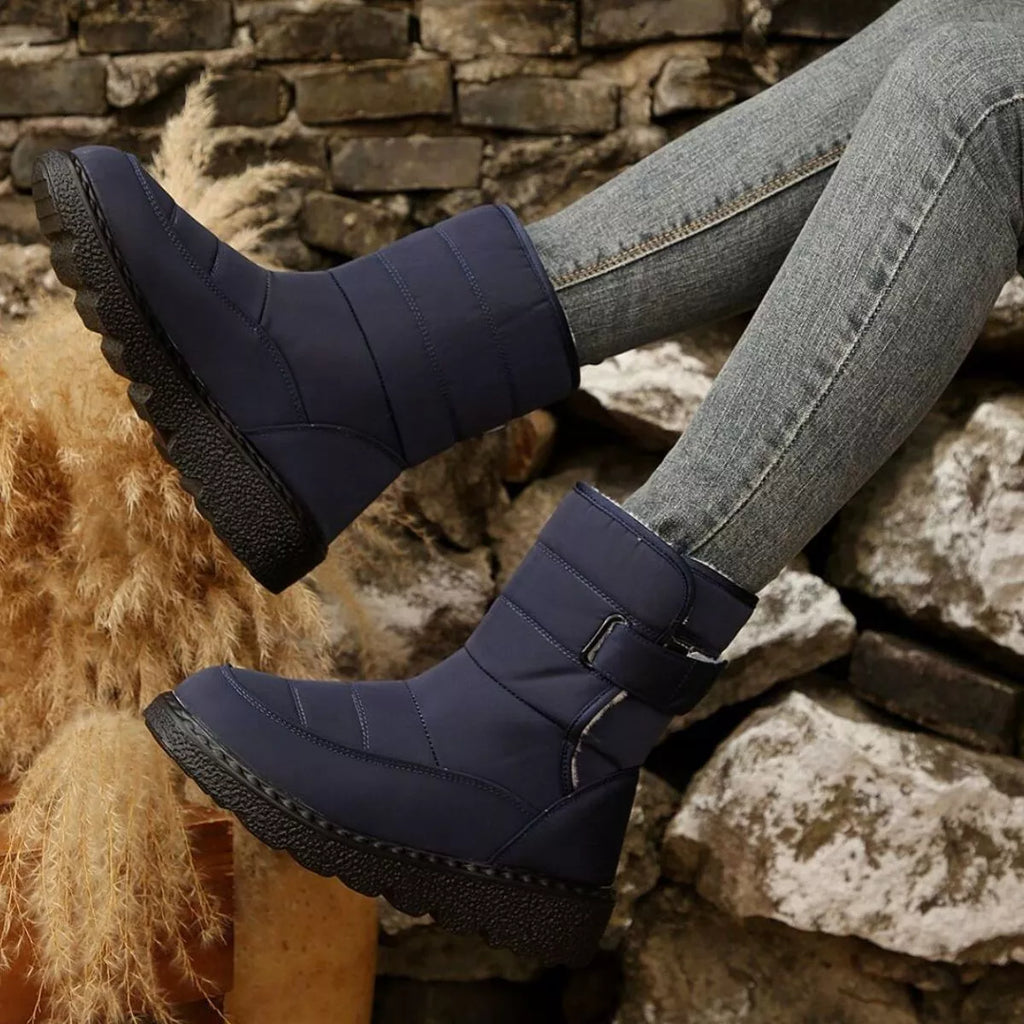 Round Toe Platform Boots