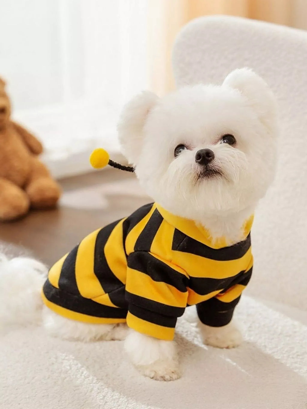 Soft Warm Pet Hoodie – Stretchy Polyester
