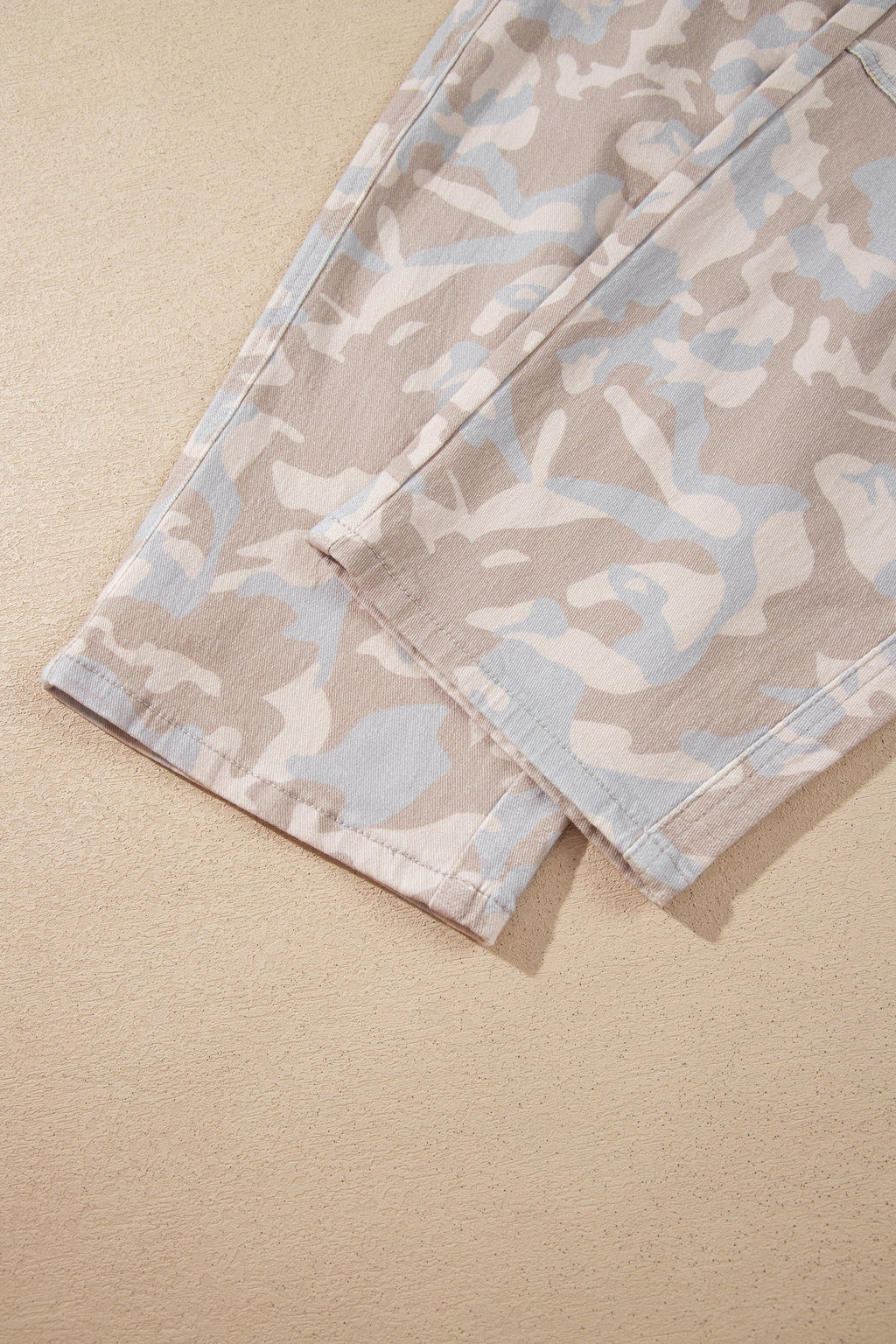 Khaki Camouflage Pattern Pocket Rivet Detail Ankle-Length Harem Fit Jeans