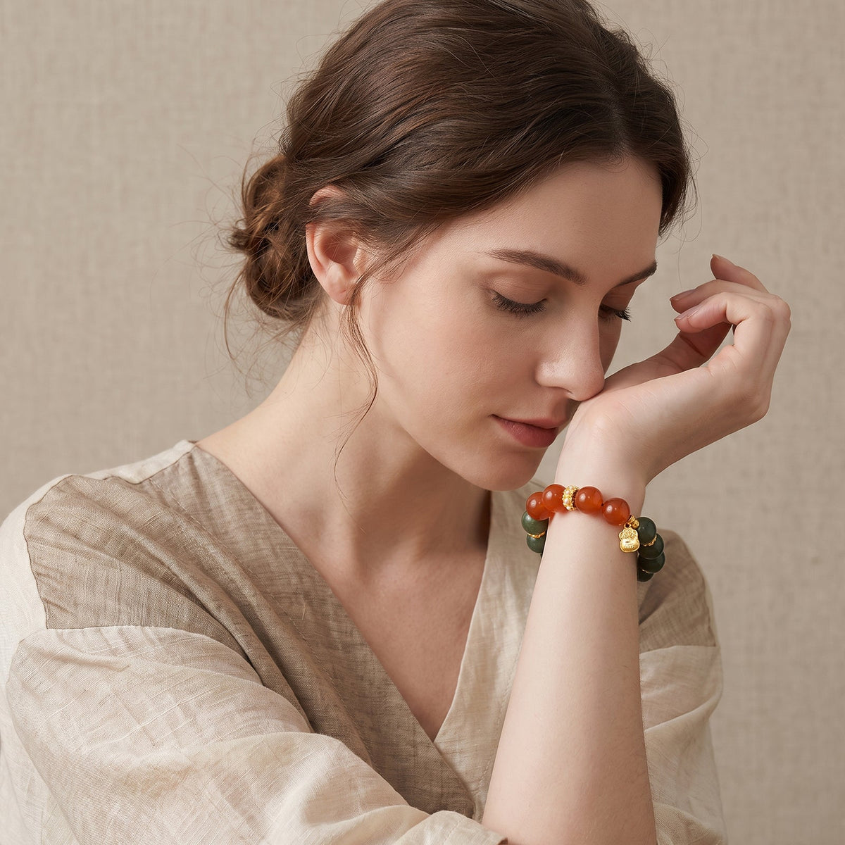 Versatile And Minimalist Chinese Herbal Bracelet