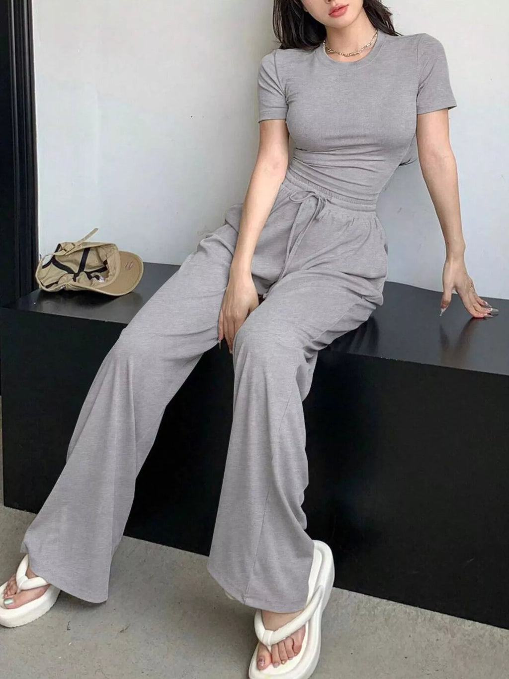 Solid Color Short Sleeve Crop Top and Wide Leg Pants Set