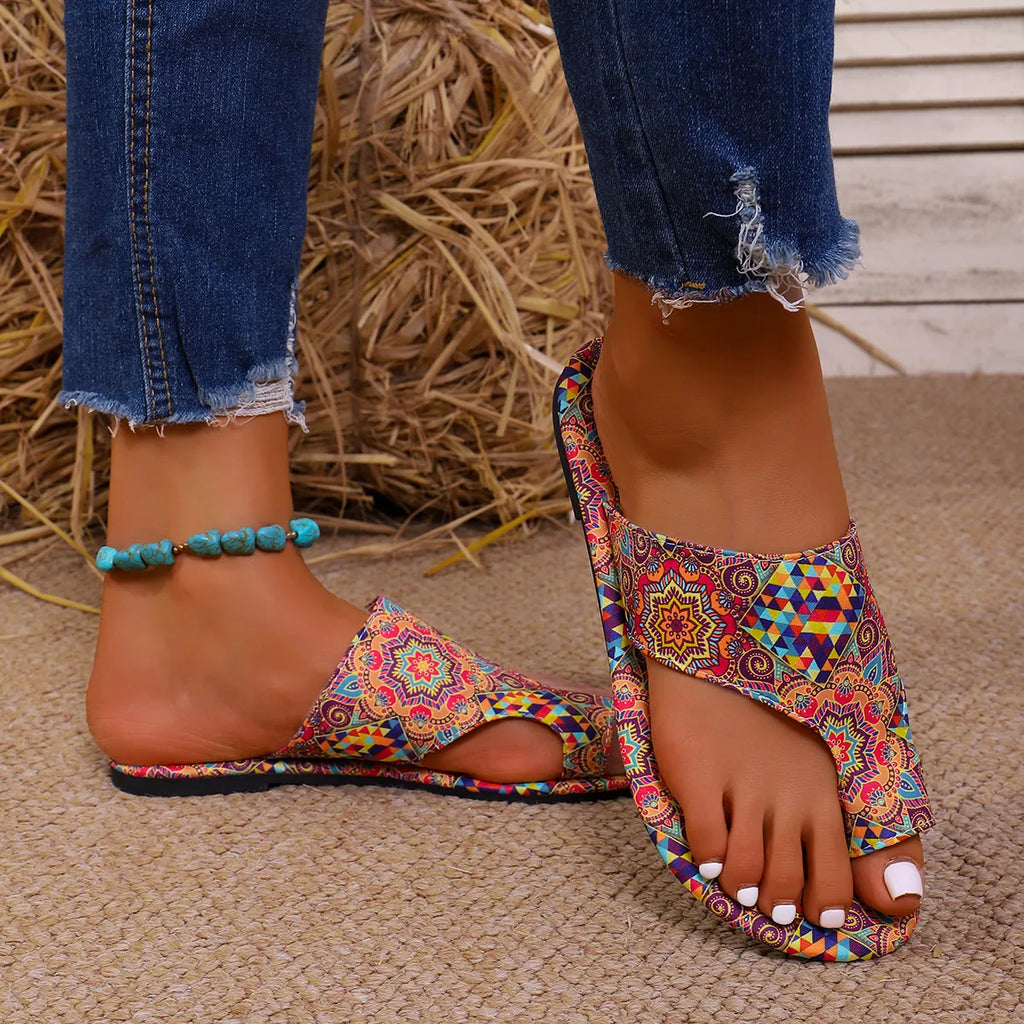 Toe Loop Flats Sandals