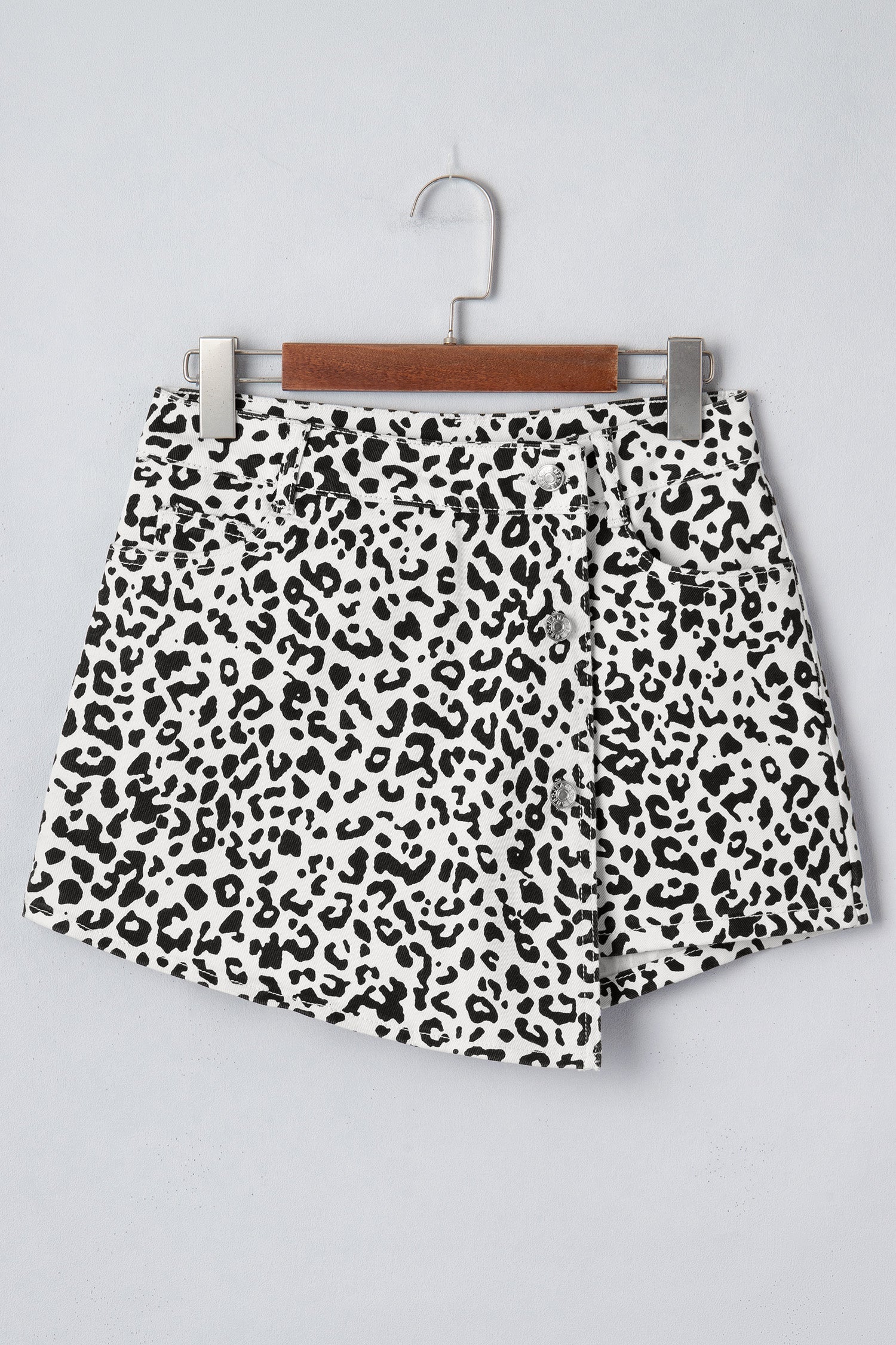 Black Leopard Print Button Overlap Denim Shorts