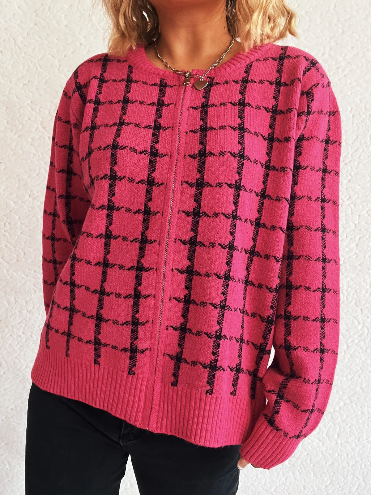 Plaid Zip-Up Cardigan with Gentle Stretch