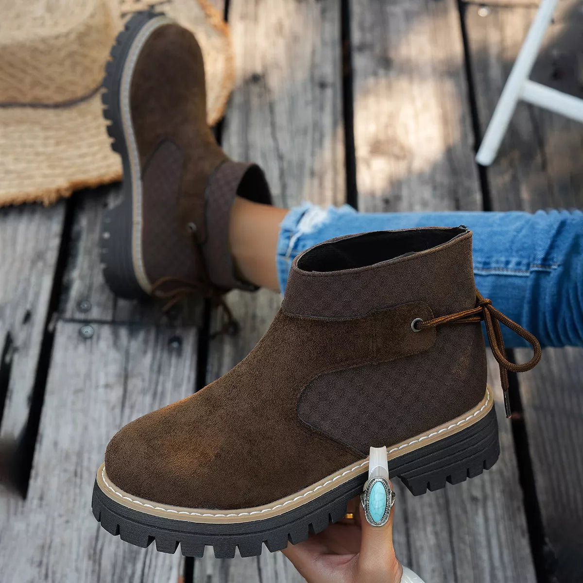 Round Toe Platform Boots
