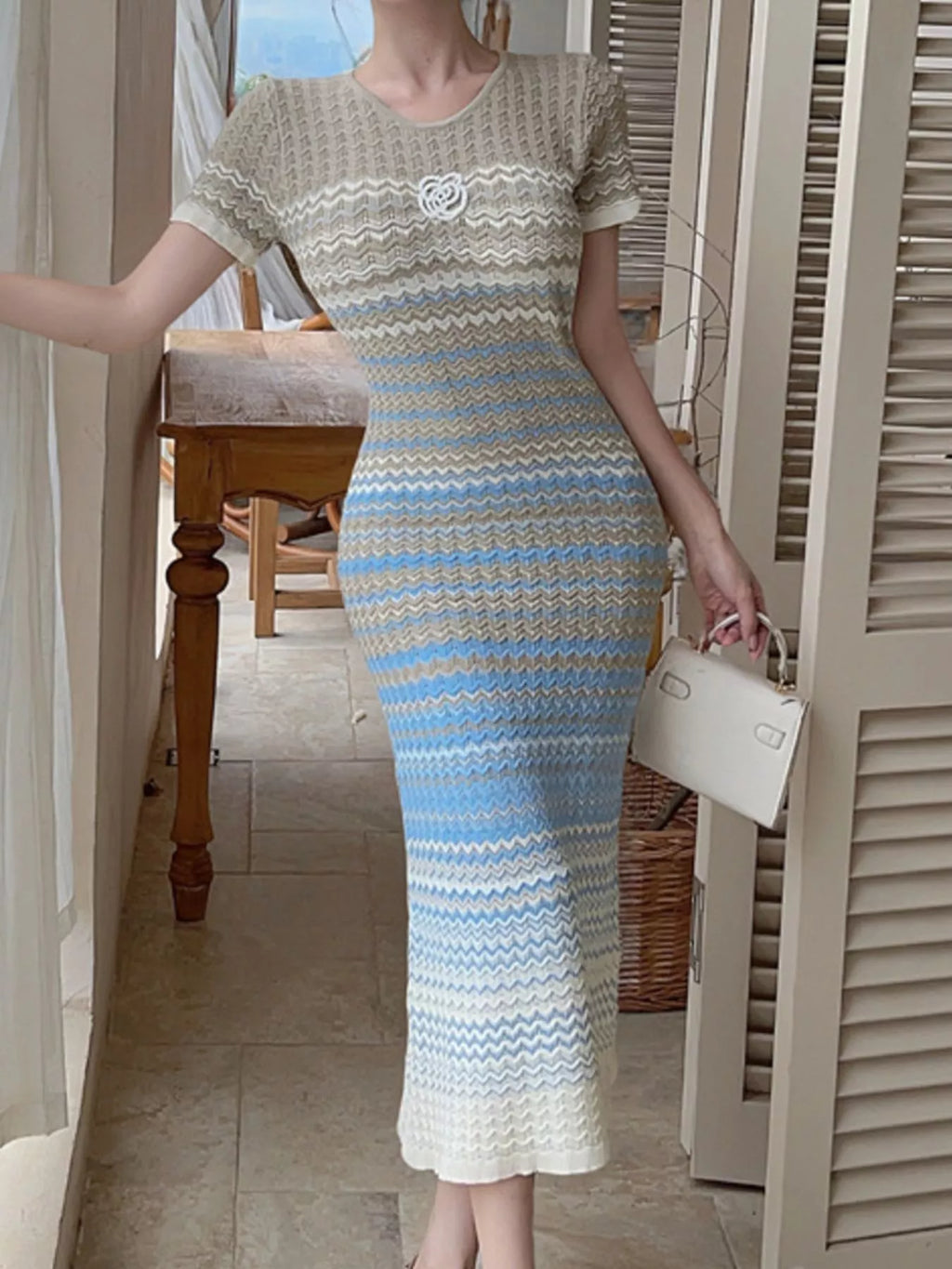 Gradient Knit Striped Short Sleeve Midi Dress