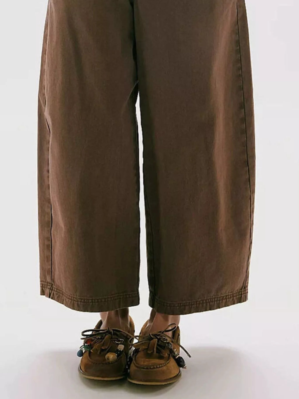 Wide-Leg Cropped Jeans