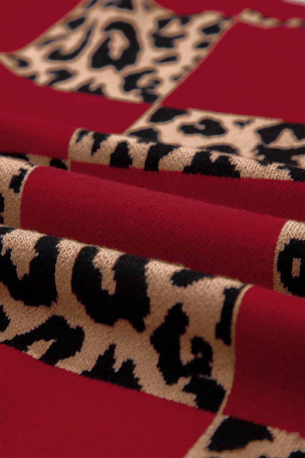 Red Plus Size Leopard Contrasted Checkered Short Sleeve Sweater