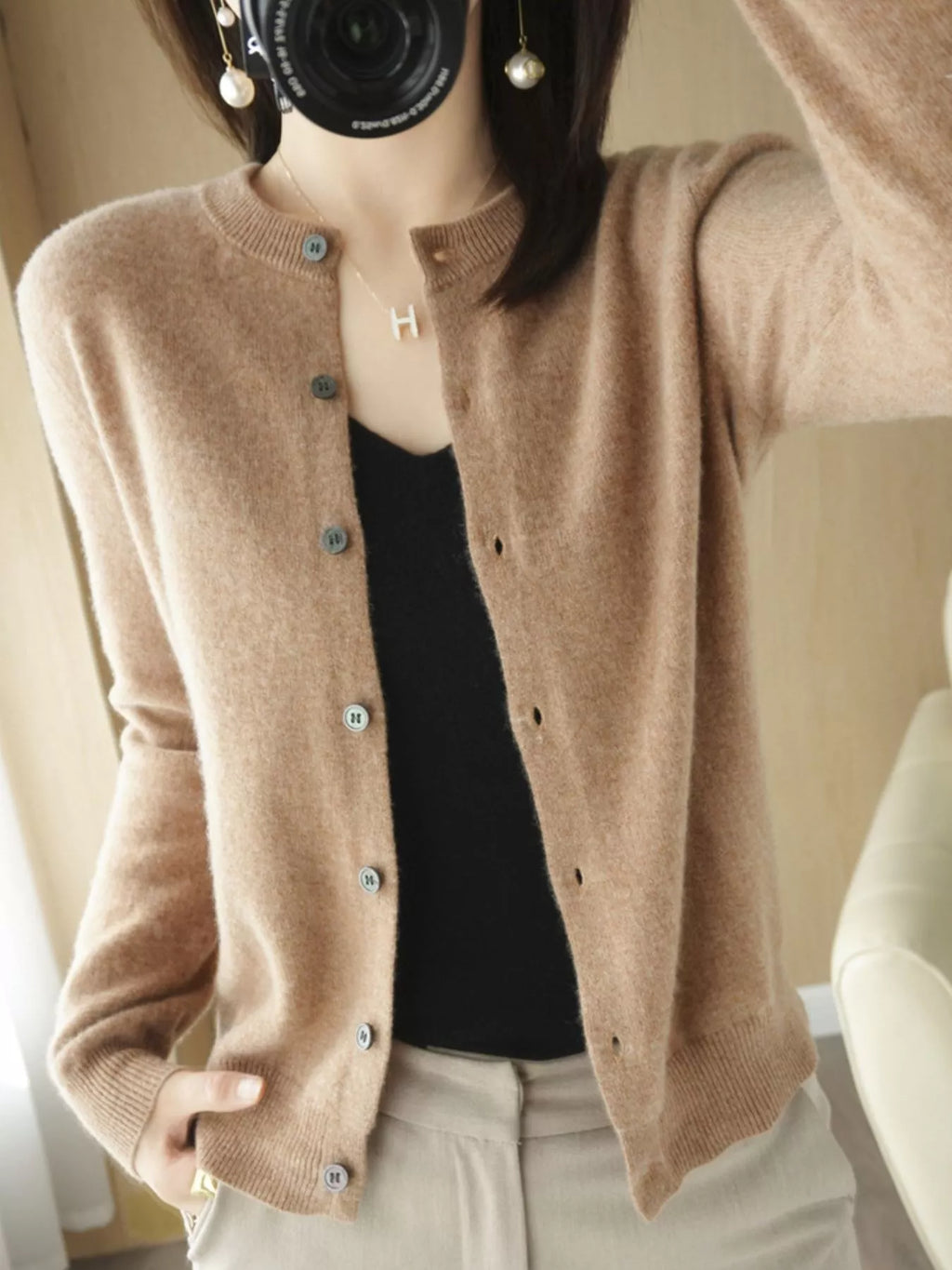 Classic Crew Neck Knit Cardigan