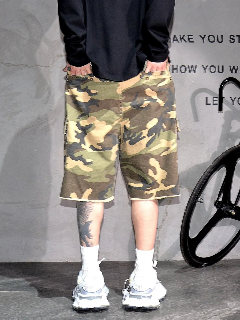 Men's Plus Size Camo Cargo Shorts with Multi-Pocket