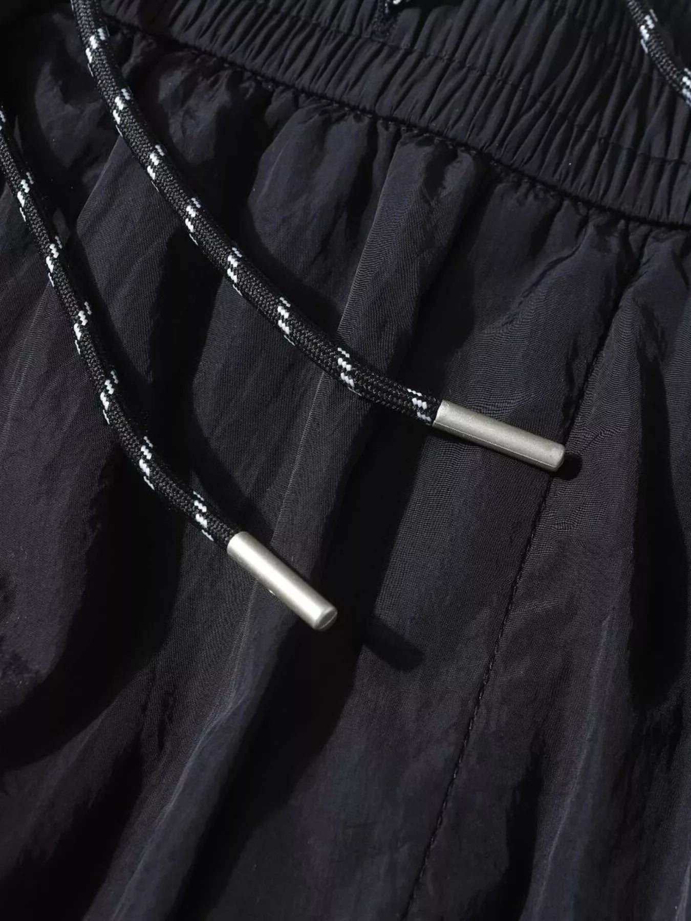 Men's Wide-Leg Cargo Pants