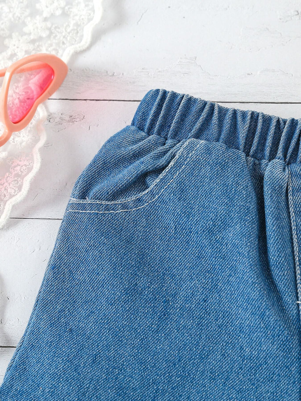 Children's Bowknot Decor Top & Ruffle Hem Denim Shorts Set