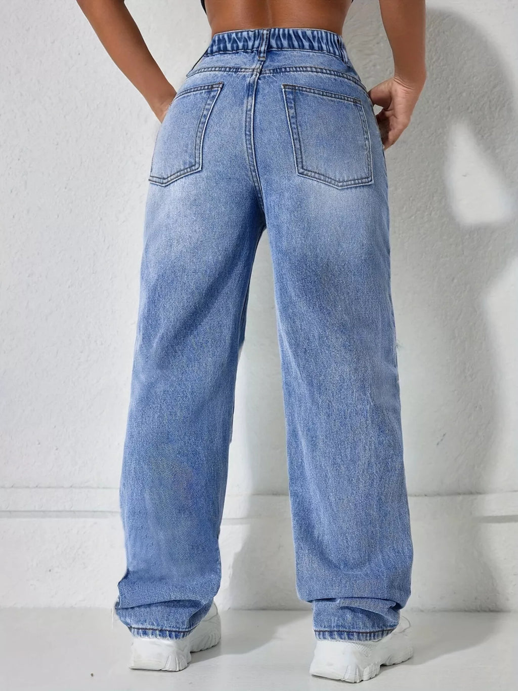 Distressed Wide Leg Jeans