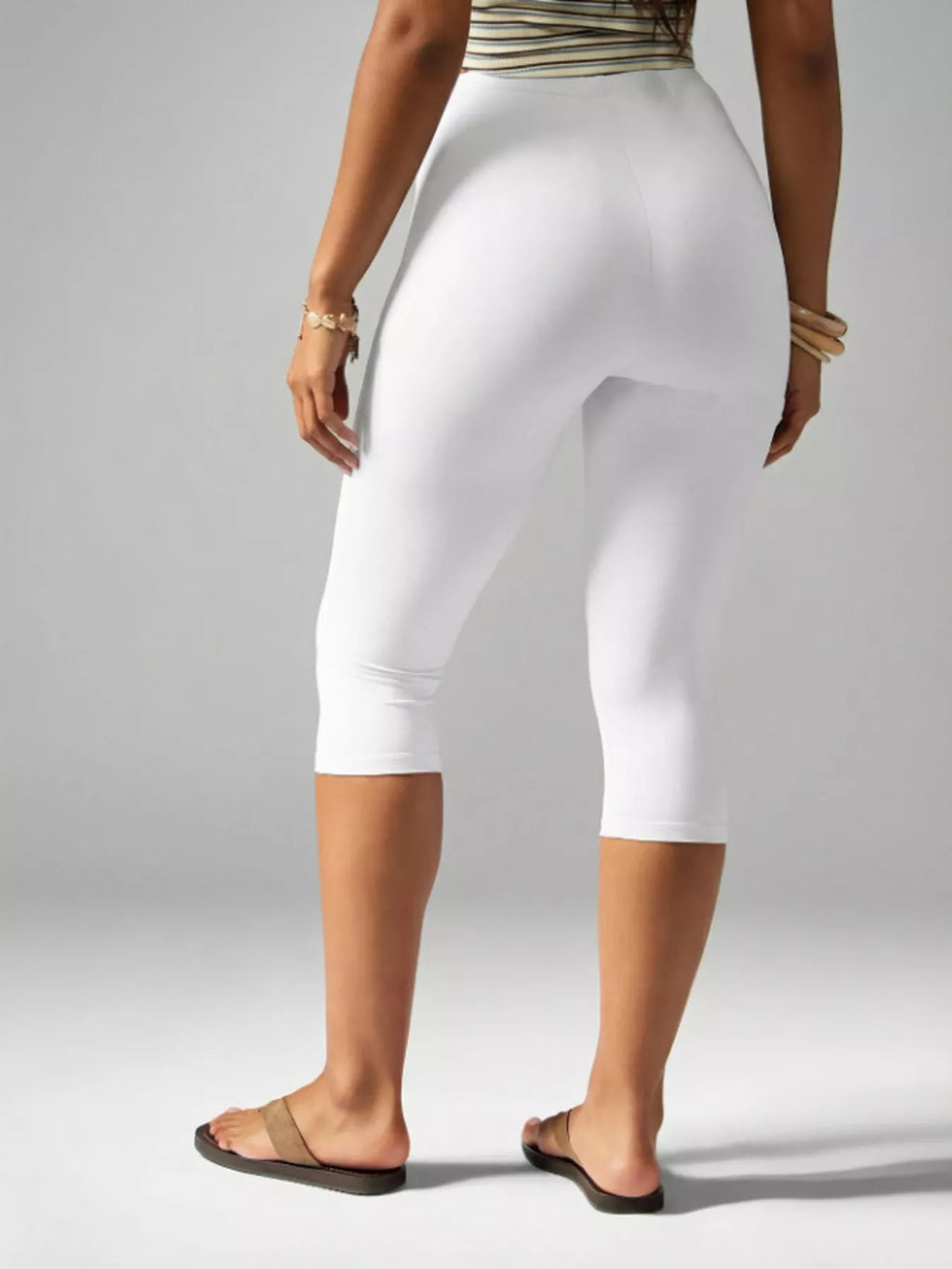 High-Waisted Active Capri Leggings
