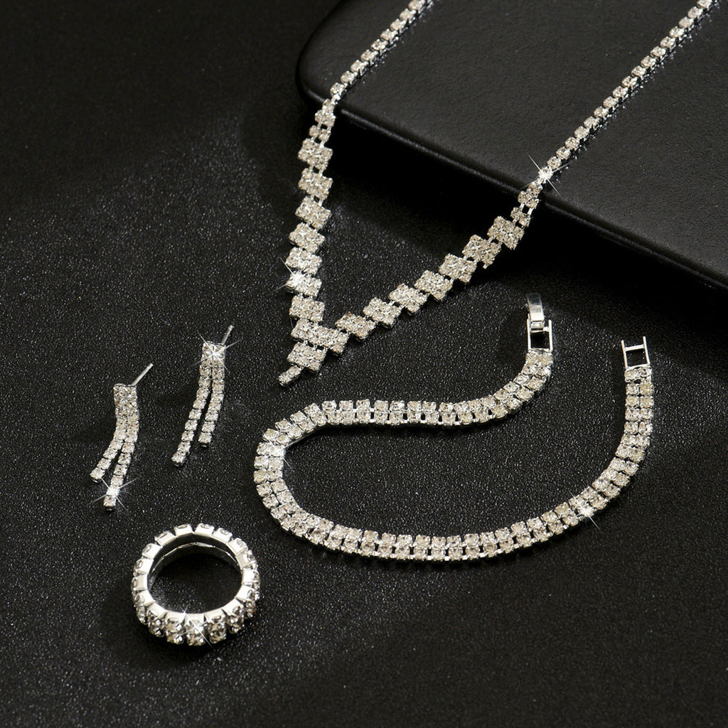 Women Traditional Indian Style Rhinestone Jewelry Set,Necklace And Earrings,Elegant Bridal Costume Accessories For Wedding Party Occasion