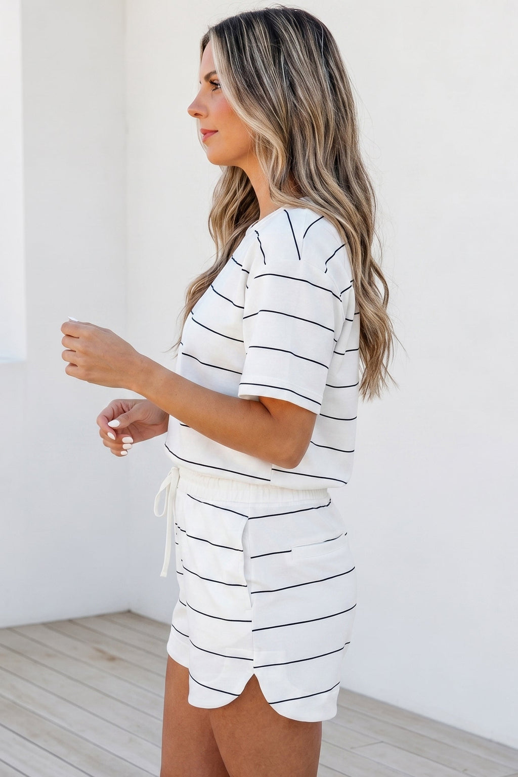 White Stripe Half Sleeve Tee Drawstring Shorts 2pcs Set