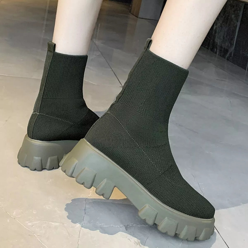 Round Toe Block Heels Boots