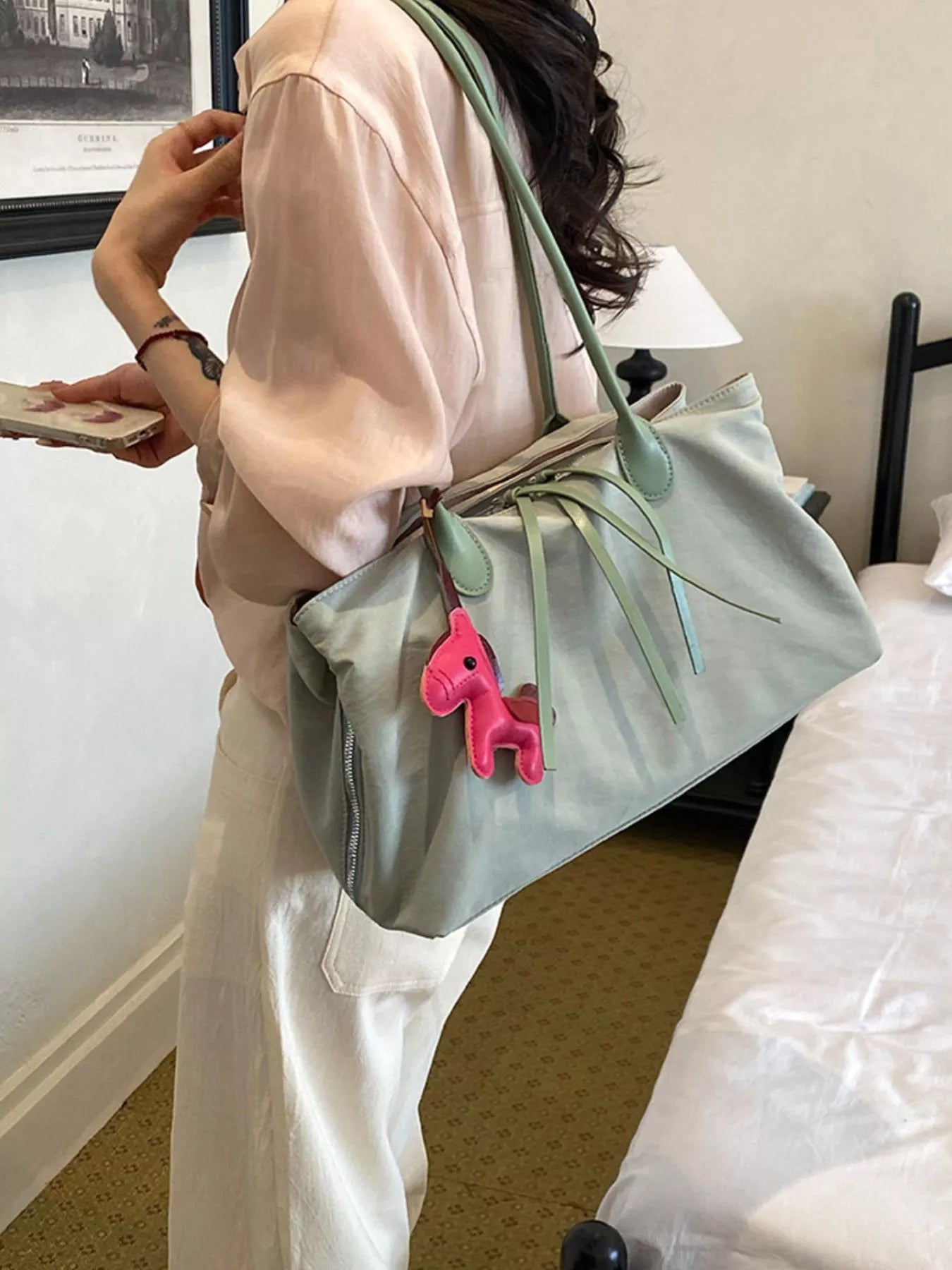 Lightweight Canvas Shoulder Bag