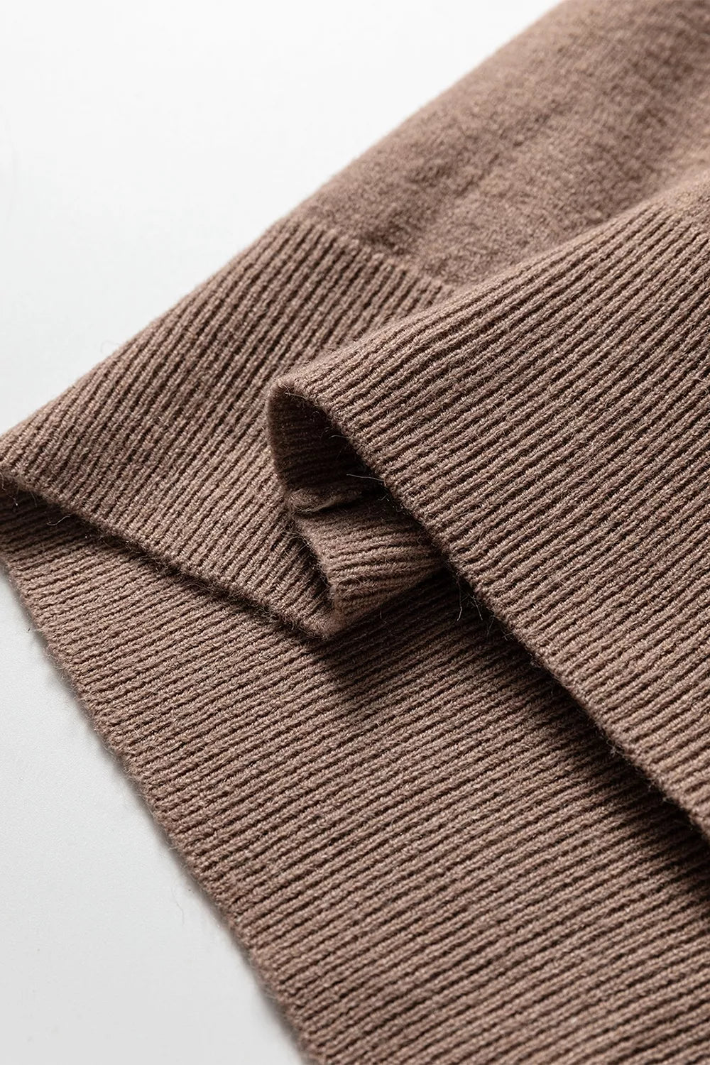 Contrast Trim V-Neck Sweater