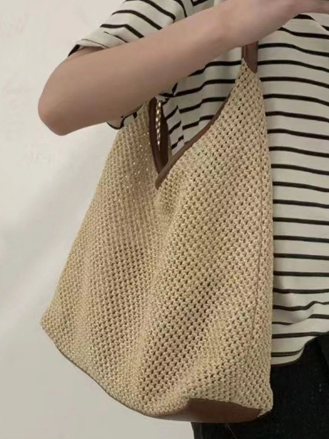 Woven Straw Handbag with Leather Strap