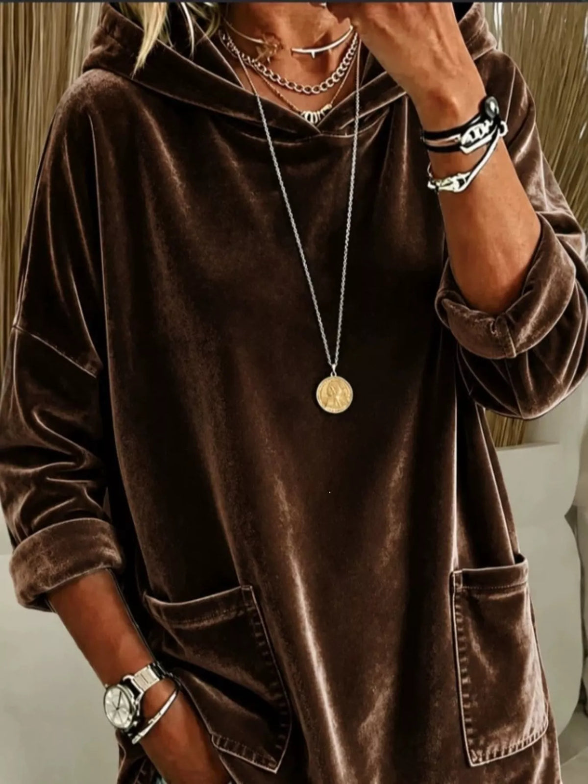 Velvet Front Pockets Hoodie