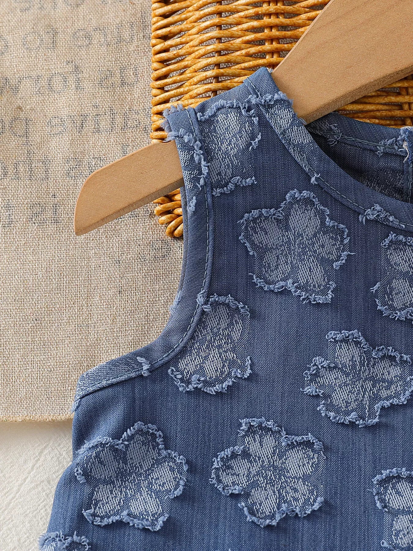 Children's Flower Round Neck Tank and Pants Set