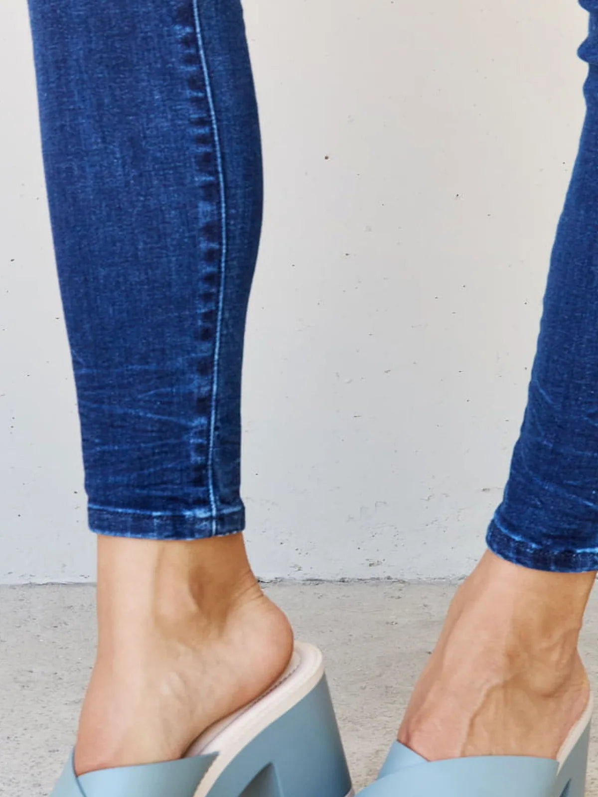 Crisscross Strap Platform Block Heel Sandals – Misty Blue