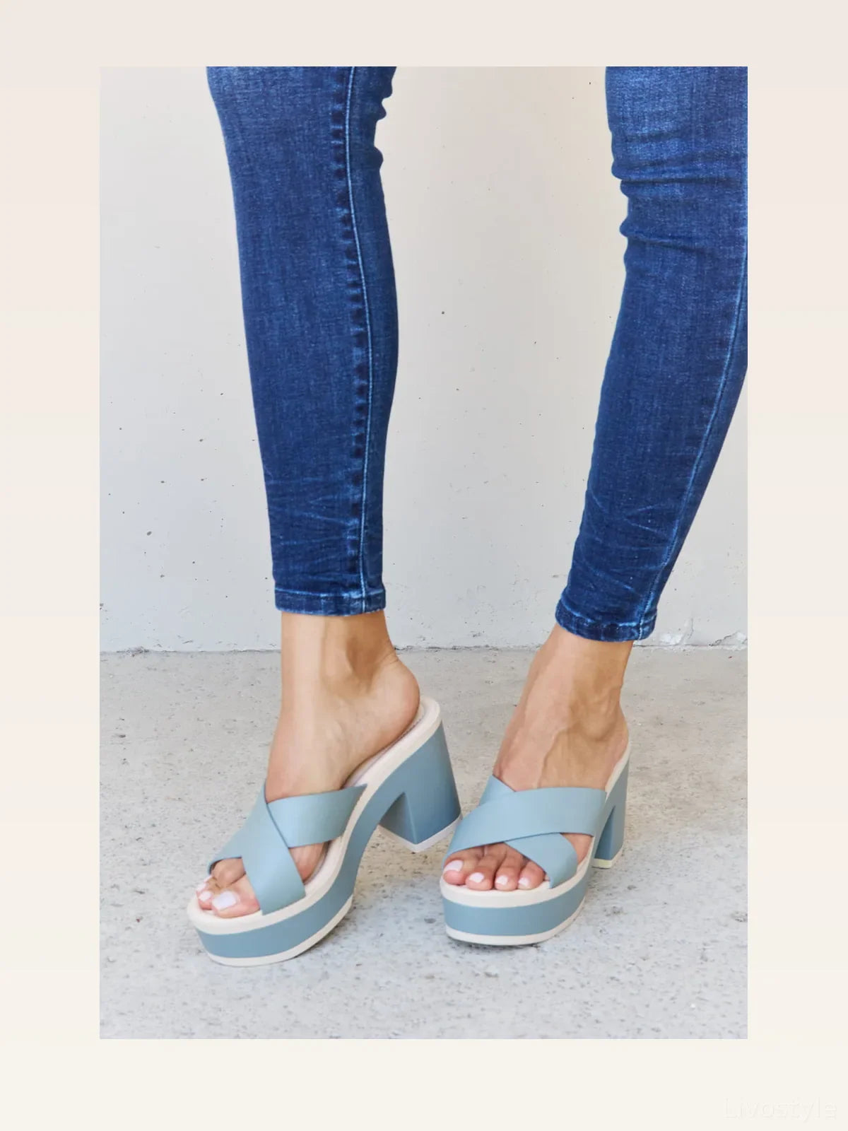 Crisscross Strap Platform Block Heel Sandals – Misty Blue