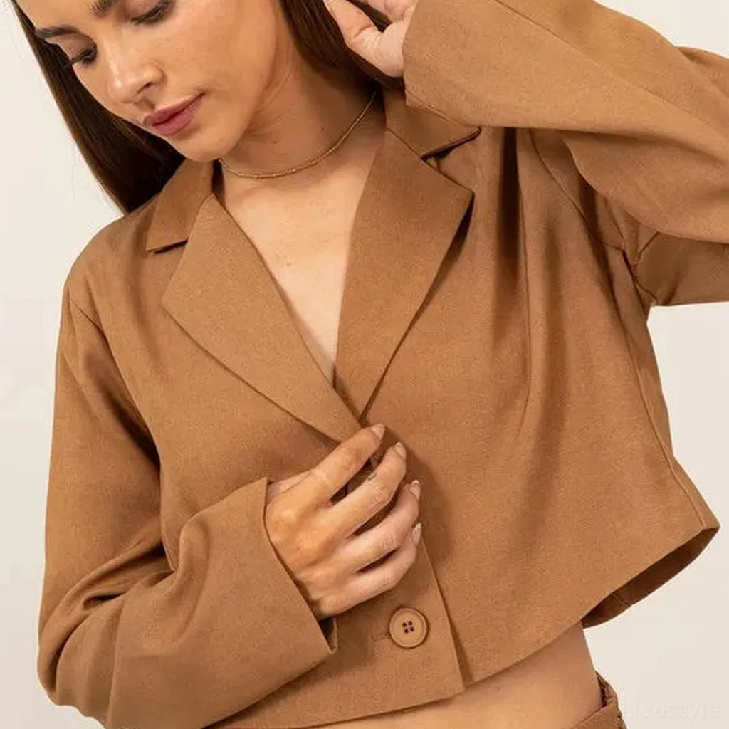 Cropped Button-Down Blazer with Lapel Collar