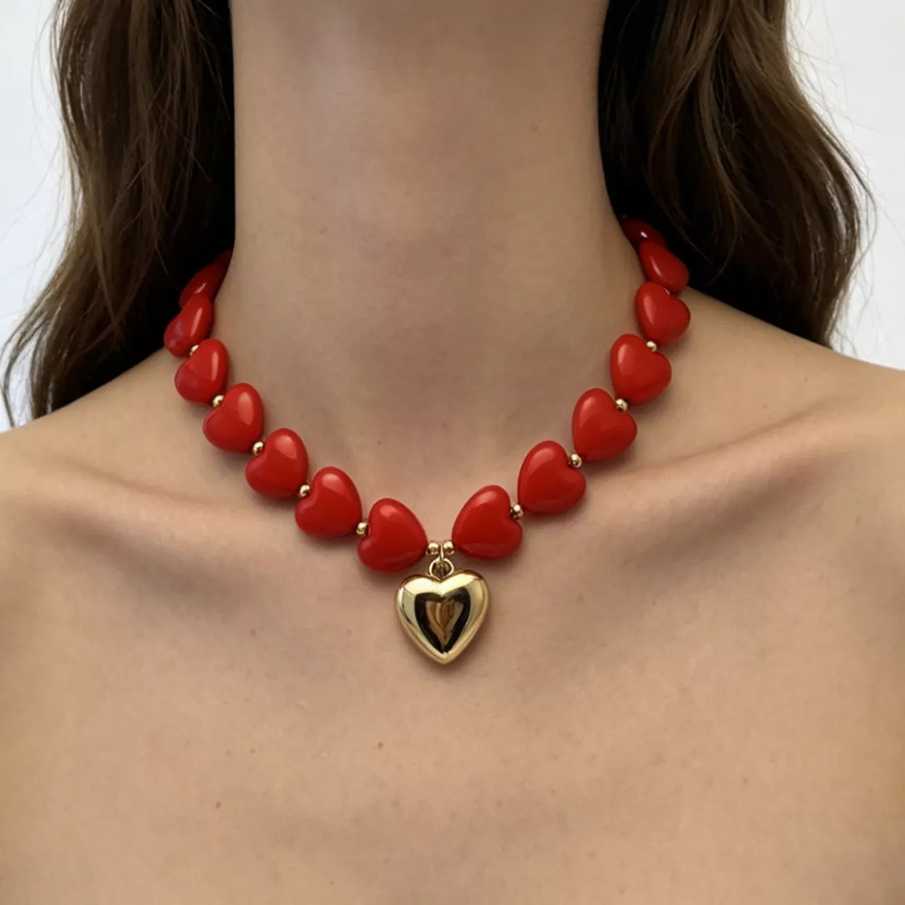 Heart‑Shaped Resin Beaded Necklace
