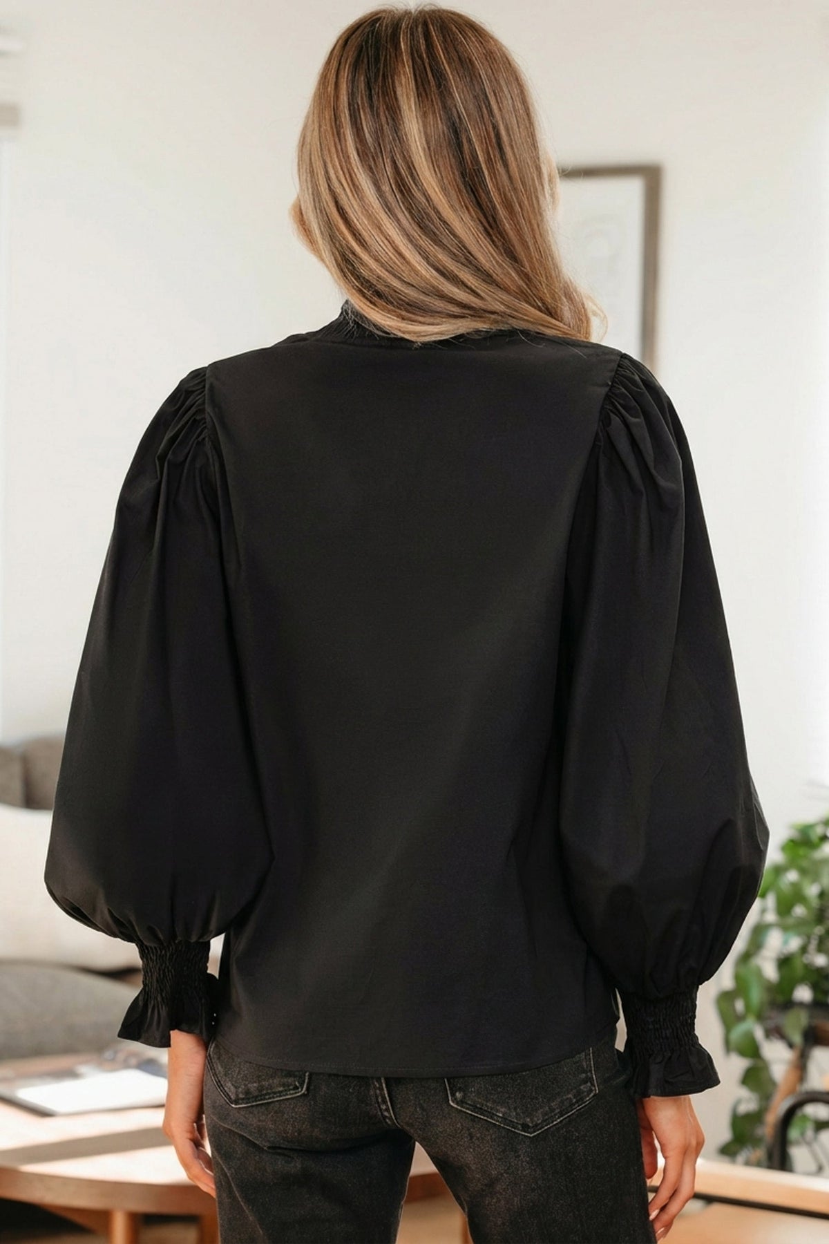 Leopard Trim V-Neck Puffy Flounce Sleeve Blouse