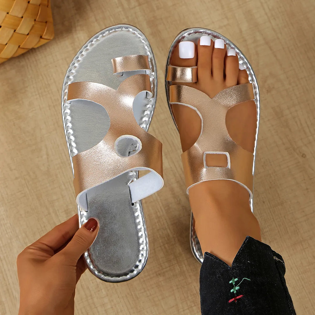Toe Loop Flats Sandals