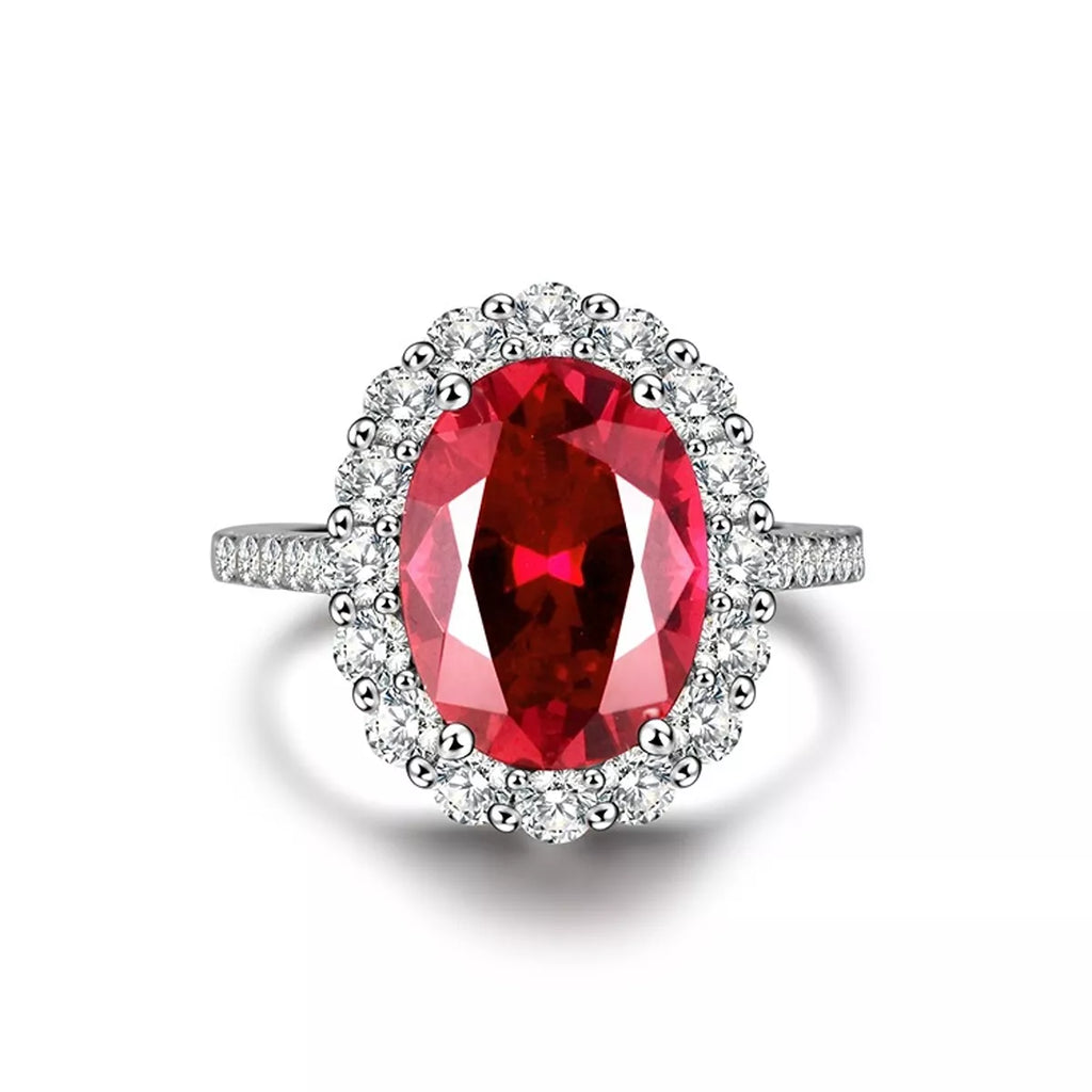 925 Sterling Silver Ring with Oval Diamond Accents