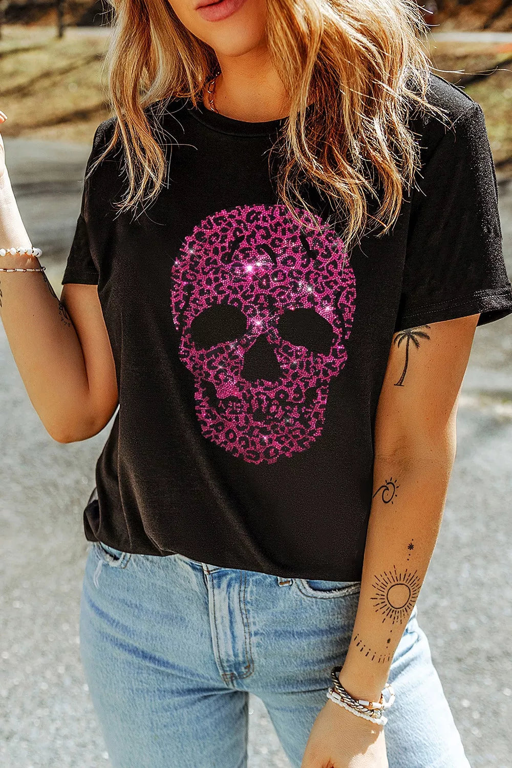 Rhinestone Skull Graphic Crew Neck T Shirt