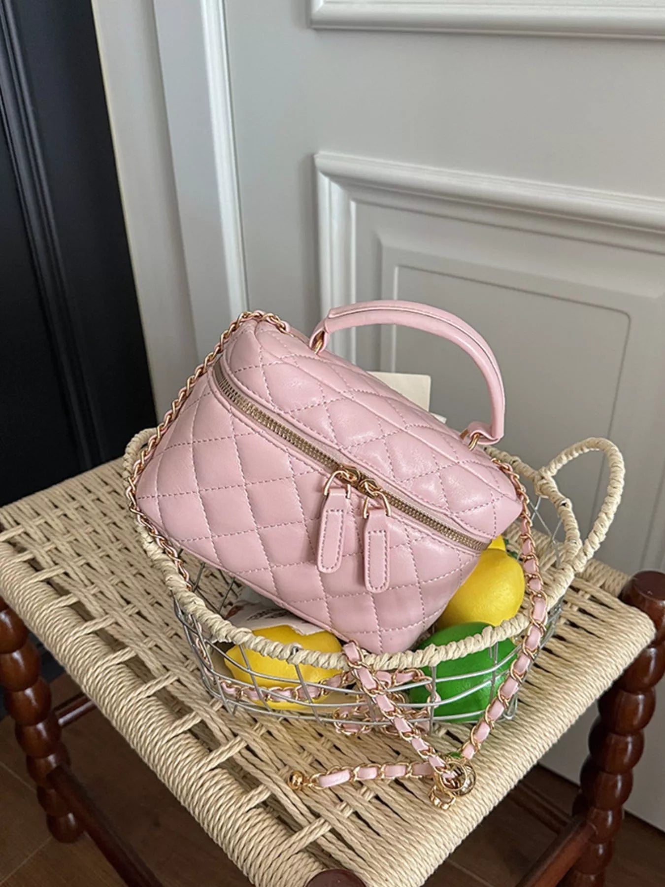 Quilted Chain Strap Crossbody Bag