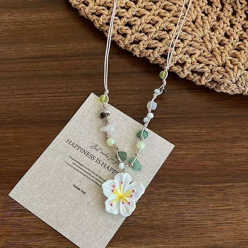 String Of Zhuhai Star Flower Hand-Woven Necklace For Women